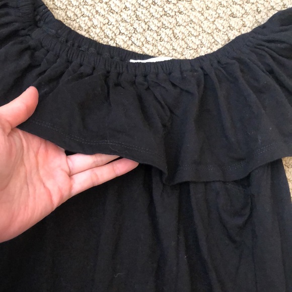 Michael Kors Off the Shoulder Top - Picture 2 of 3